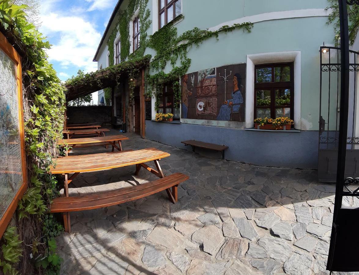 Penzion A Restaurace U Hajku Nove Dvory  Exterior photo