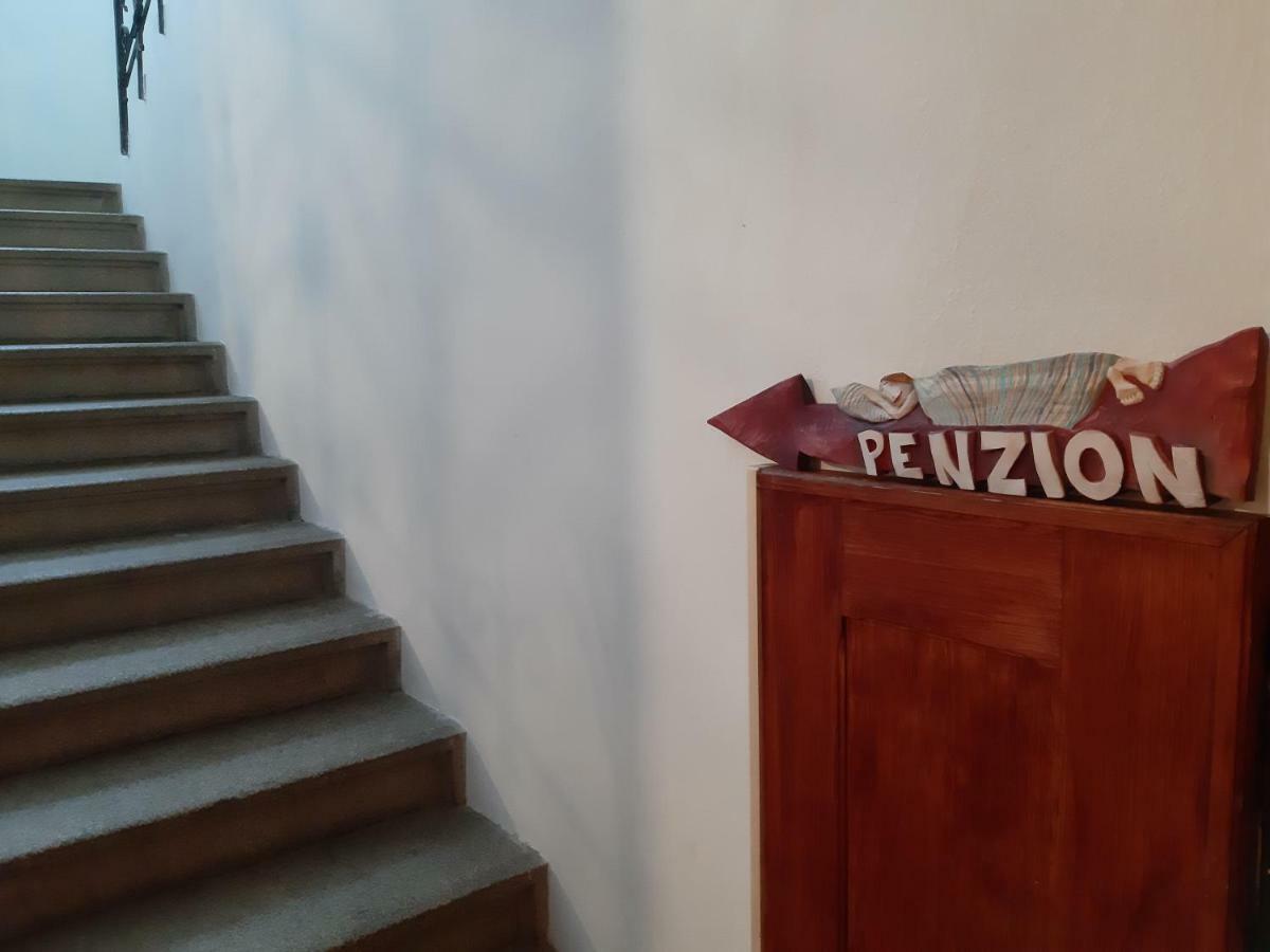 Penzion A Restaurace U Hajku Nove Dvory  Exterior photo
